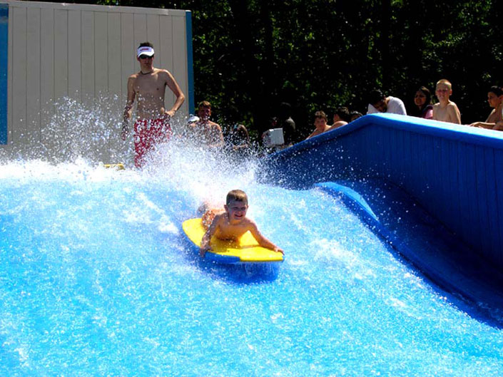 wave-attractions-flowrider-junior